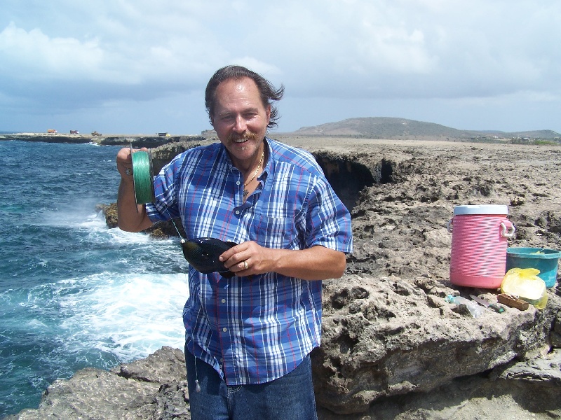 ME FISHING IN ARUBA